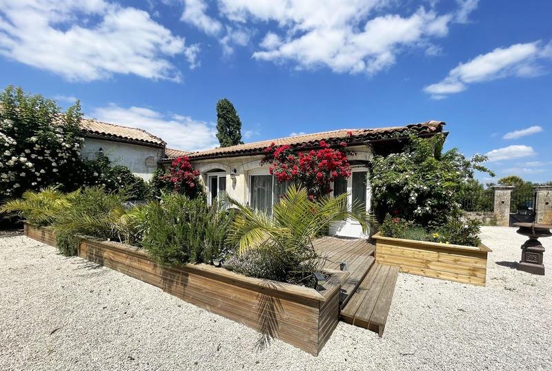 Château - 700 m² - 22 pièces