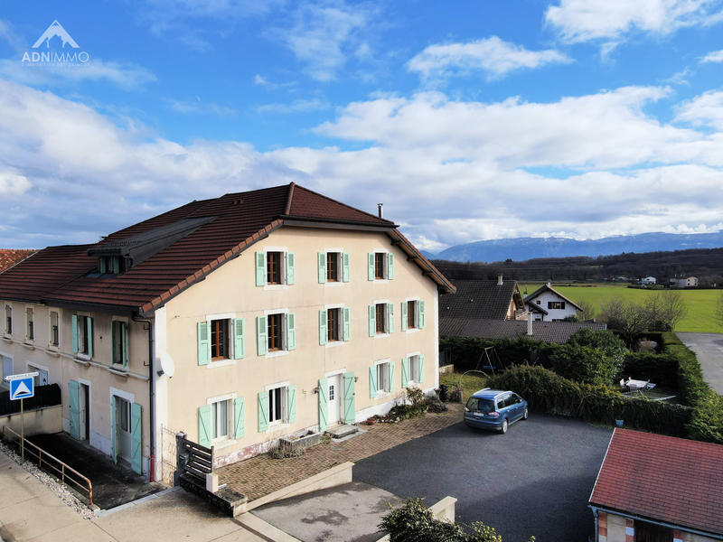 Maison - 429 m² - 10 pièces