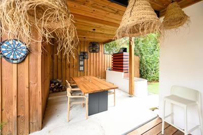 Maison - 270 m² - 7 pièces