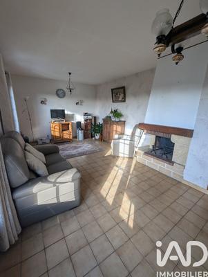 Maison - 102 m² - 4 pièces