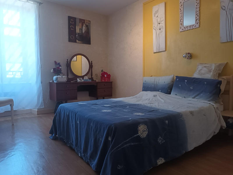 Maison - 198 m² - 7 pièces