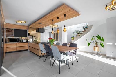 Appartement - 110 m² - 4 pièces