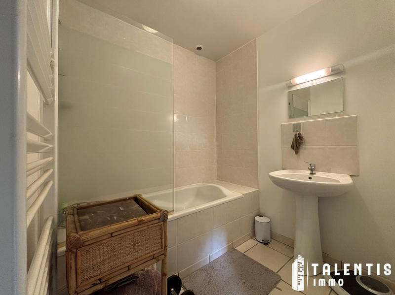 Maison - 85 m² - 3 pièces