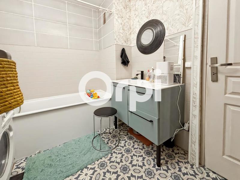 Appartement - 81 m² - 3 pièces