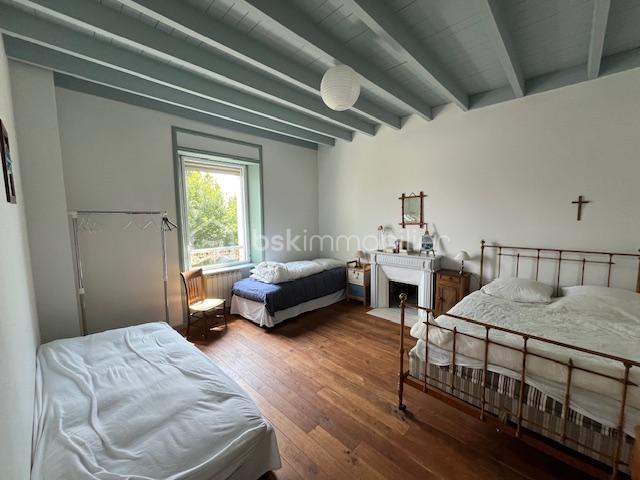 Maison - 130 m² - 6 pièces