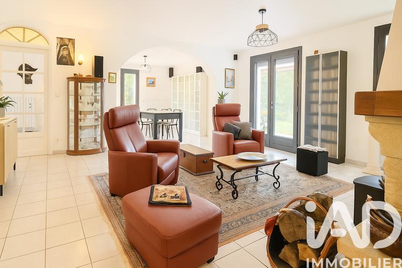 Maison - 170 m² - 5 pièces