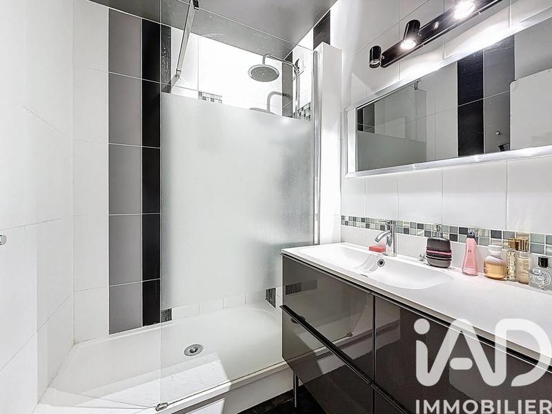 Appartement - 90 m² - 4 pièces