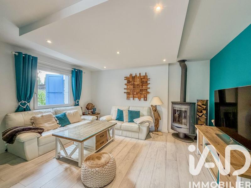 Maison - 140 m² - 6 pièces