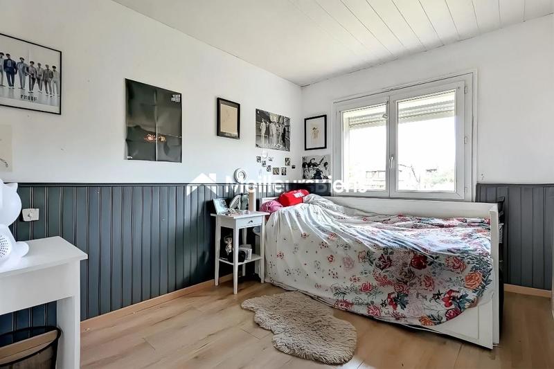 Maison - 121 m² - 6 pièces