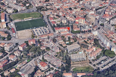 Parking / Garage - 18 m²