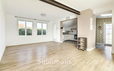 Maison - 91 m² - 5 pièces