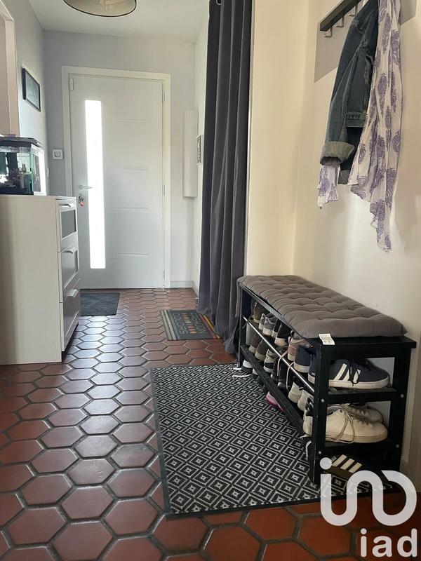 Maison - 93 m² - 5 pièces