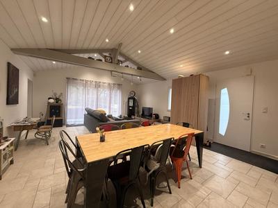 Maison - 115 m² - 4 pièces