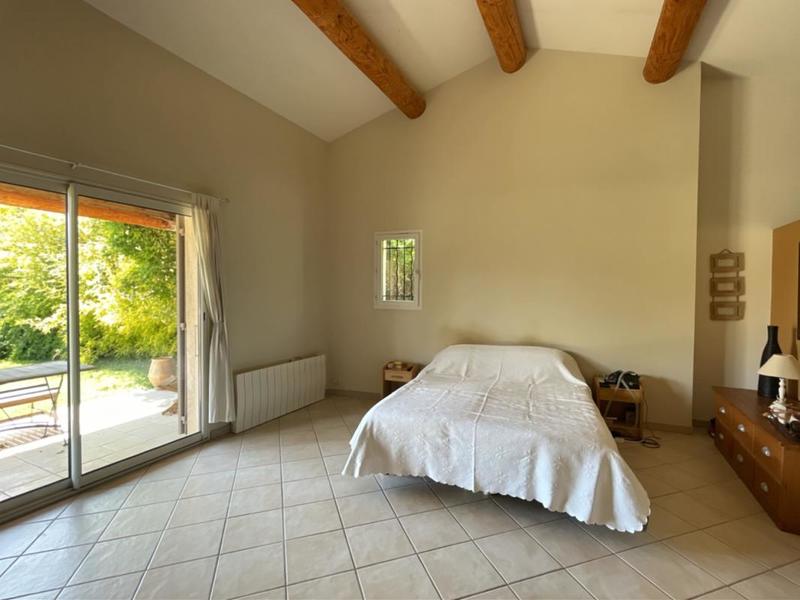 Maison - 180 m² - 4 pièces