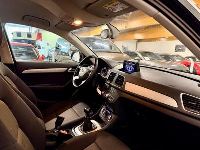 Audi Q3 1.4tfsi 150ch - Crit'Air 1 / Sort de révision