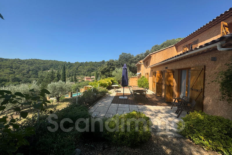 Maison - 169 m² - 7 pièces