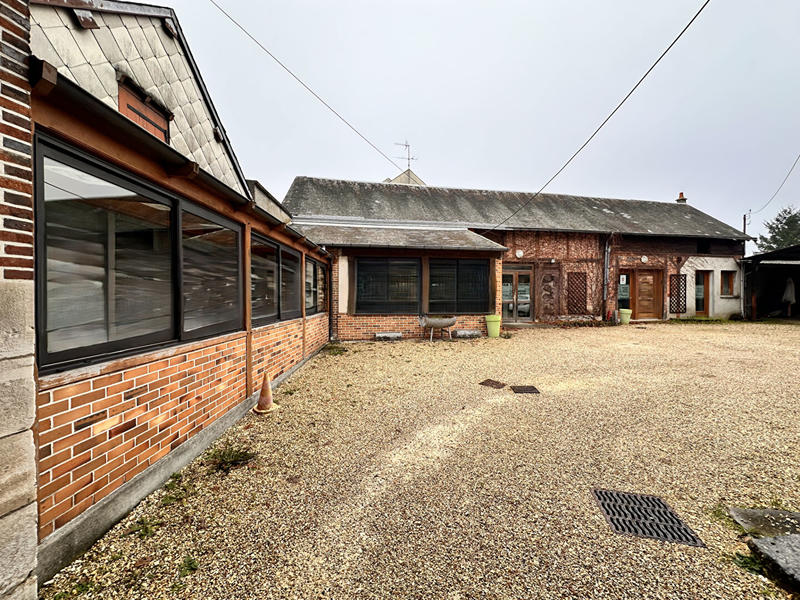 Immeuble - 925 m²