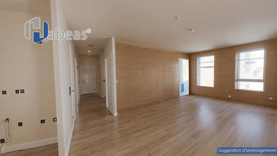 Appartement - 89 m² - 4 pièces