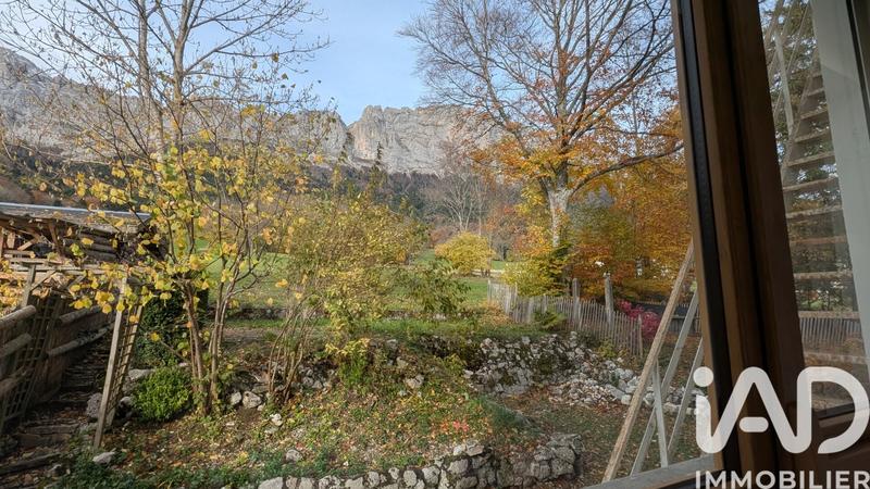 Appartement - 89 m² - 3 pièces