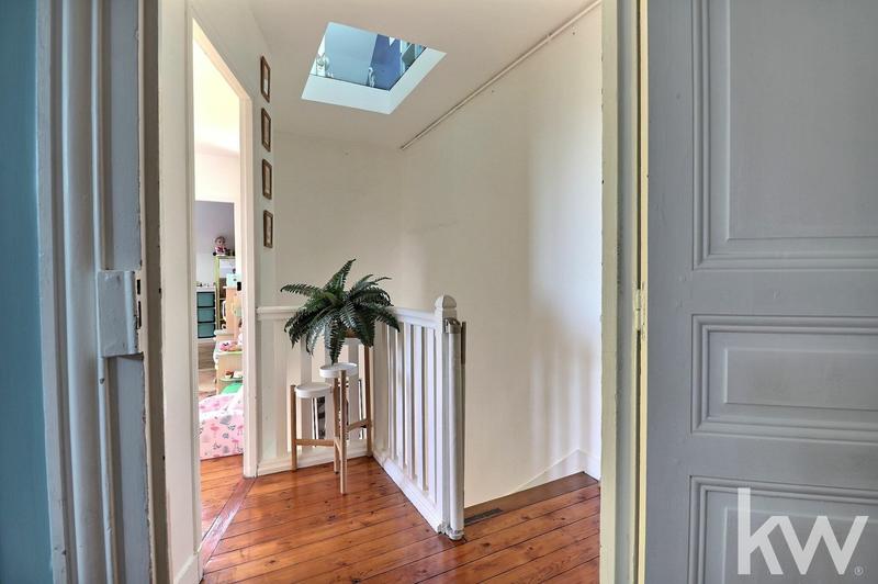 Maison - 150 m² - 8 pièces