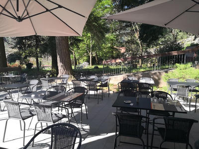 Local commercial - 1 800 m²