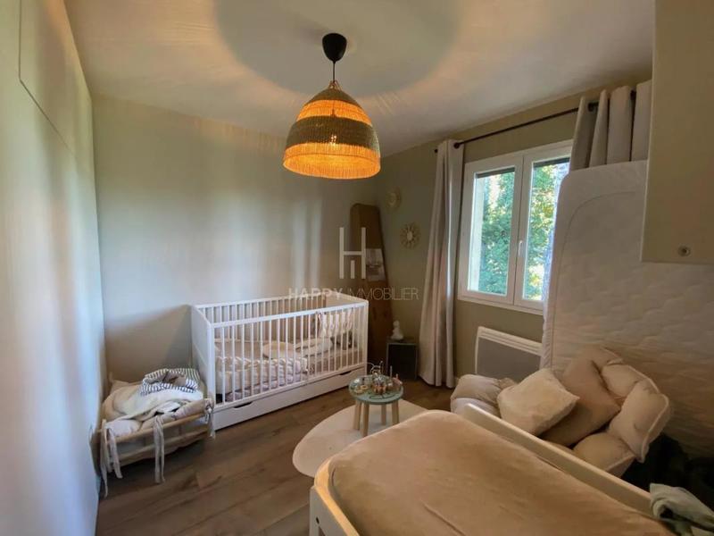 Maison - 105 m² - 6 pièces