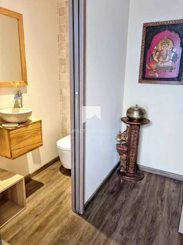 Maison - 105 m² - 5 pièces