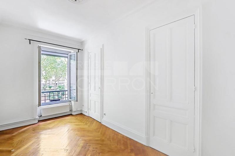 Appartement - 135 m² - 5 pièces
