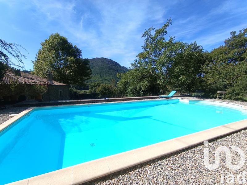 Maison de campagne - 315 m² - 12 pièces