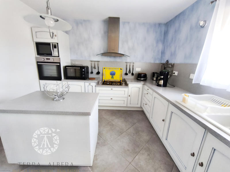 Villa - 107 m² - 4 pièces