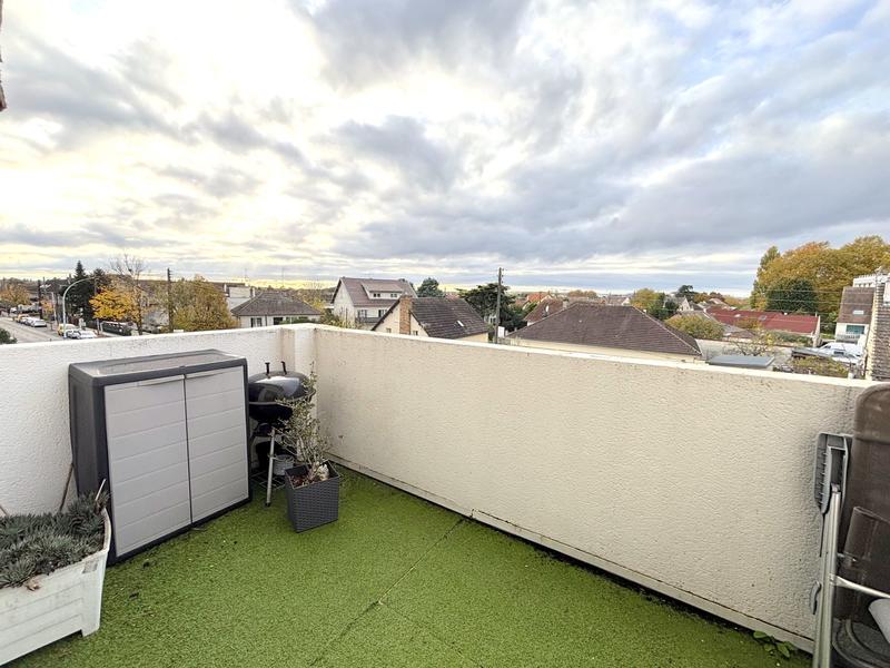 Appartement - 77 m² - 77 pièces