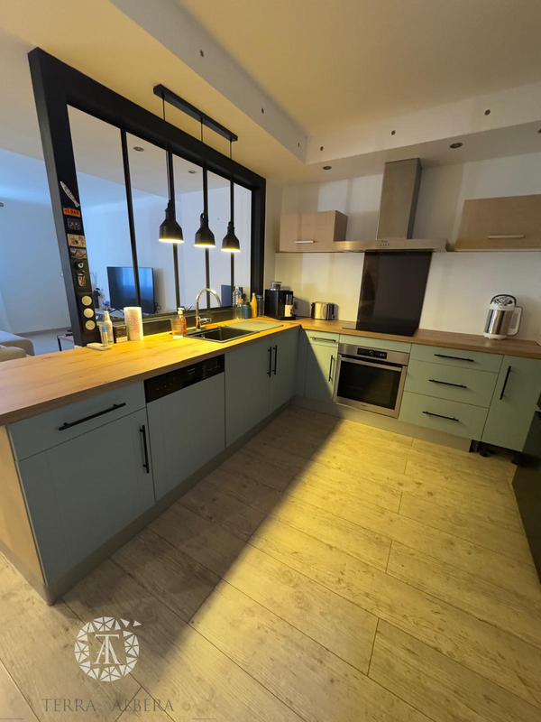 Maison de village - 83 m² - 4 pièces