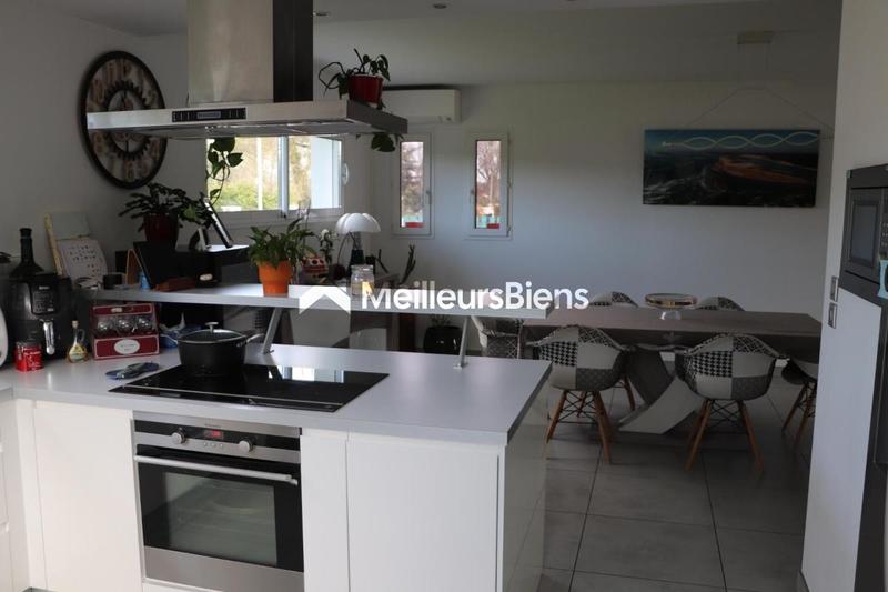 Maison de campagne - 150 m² - 8 pièces