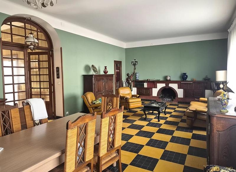 Maison de maîtres - 330 m² - 14 pièces