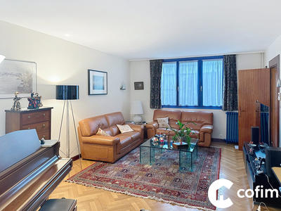 Maison - 175 m² - 10 pièces