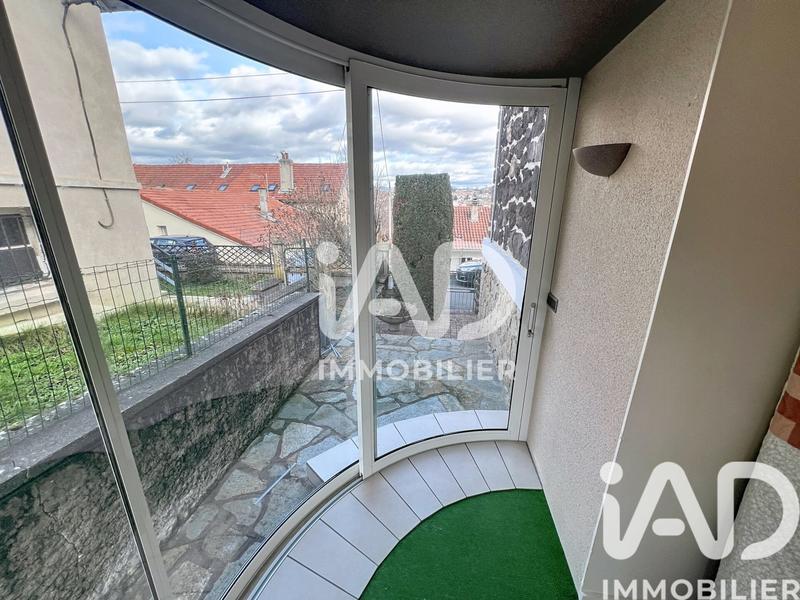 Maison - 226 m² - 8 pièces