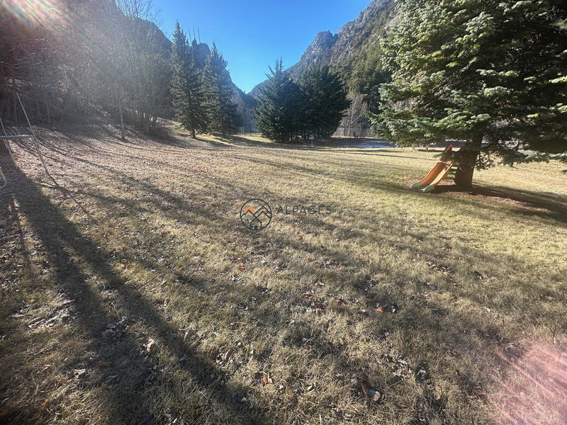 Appartement - 138 m² - 5 pièces