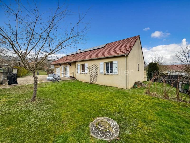 Maison - 103 m² - 5 pièces