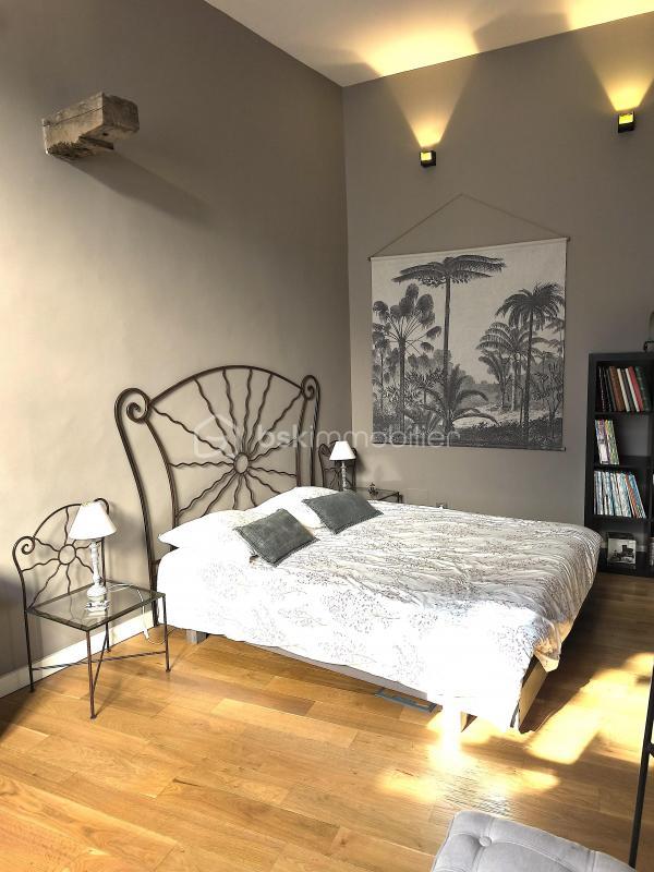 Appartement - 212 m² - 6 pièces