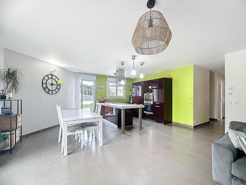 Maison - 100 m² - 4 pièces