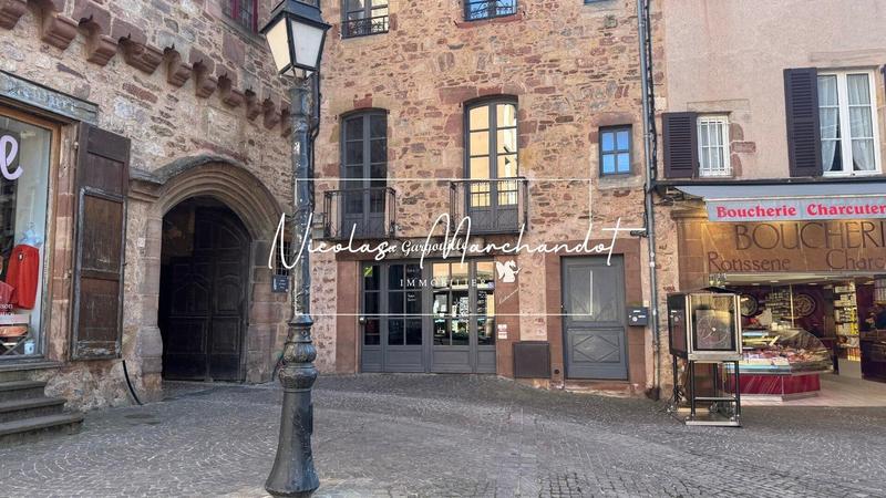 Local commercial - 90 m² - 2 pièces