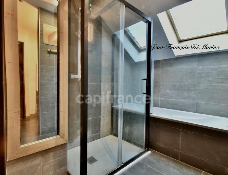 Maison - 112 m² - 4 pièces