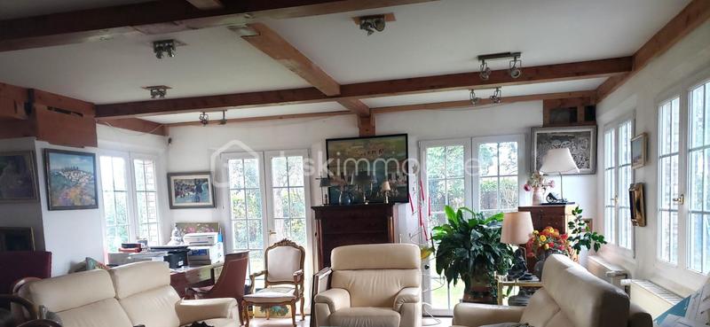 Maison d'architecte - 220 m² - 7 pièces