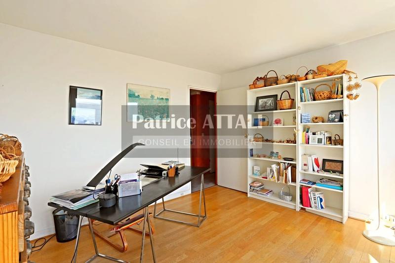 Appartement - 177 m² - 7 pièces
