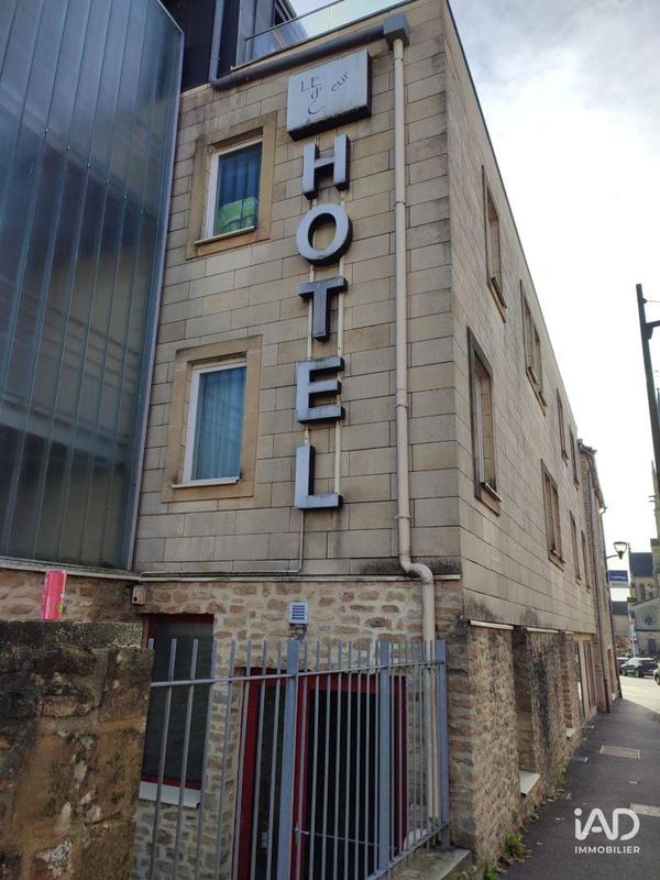 Local commercial - 1 200 m²