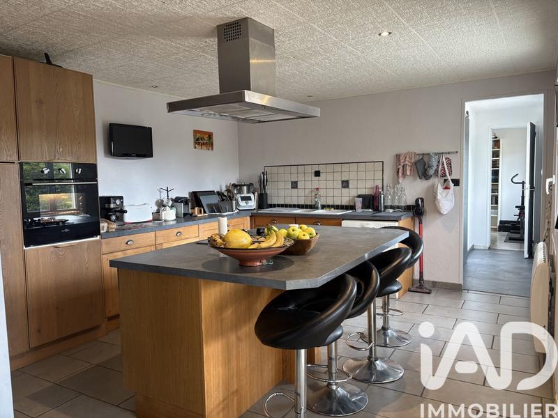 Maison - 144 m² - 6 pièces
