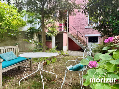 Maison - 103 m² - 4 pièces