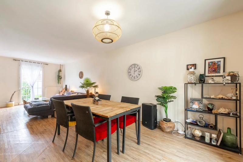 Maison - 130 m² - 7 pièces