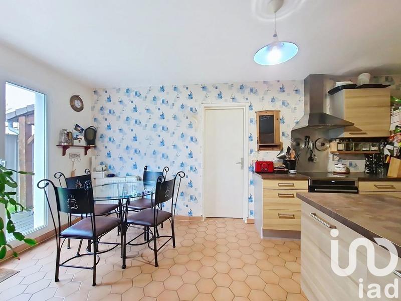 Maison - 151 m² - 6 pièces