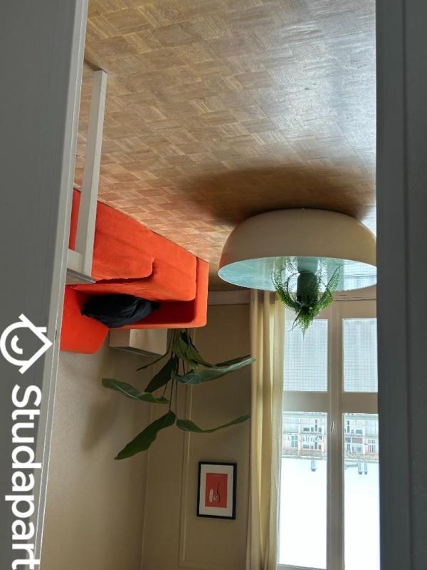 Chambre - 12 m² - 1 pièce